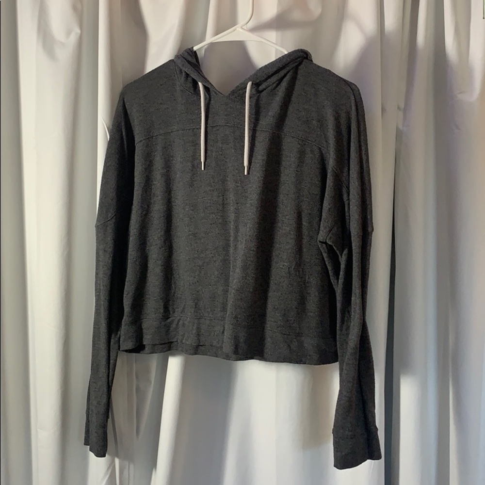 Cropped grey hoodie